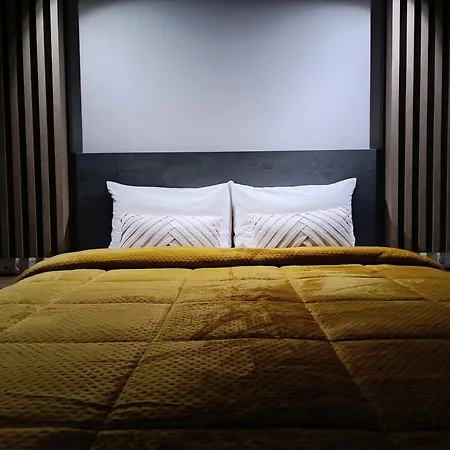 Elizabeth Queen Luxury Hotel apartamentowy