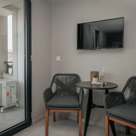 Elizabeth Queen Luxury Hotel apartamentowy