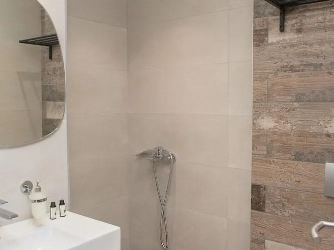 Apartahotel Elizabeth Queen Luxury