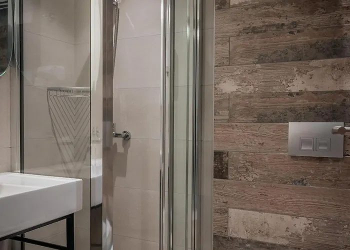 Hotel apartamentowy Elizabeth Queen Luxury Paralía