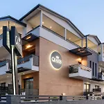 Hotel apartamentowy Elizabeth Queen Luxury