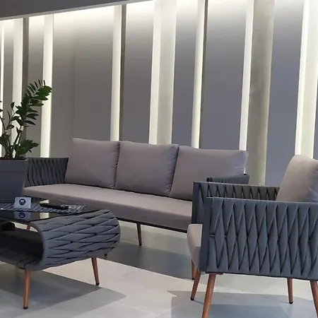 Aparthotel Elizabeth Queen Luxury 3*