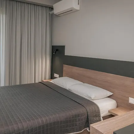 Elizabeth Queen Luxury Aparthotel