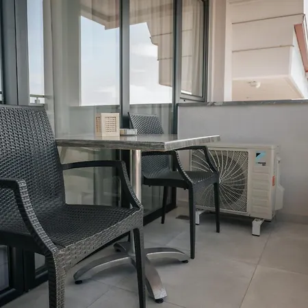 Aparthotel Elizabeth Queen Luxury Paralia Katerinis