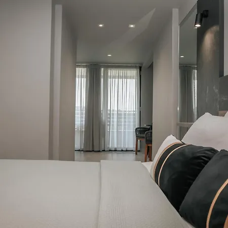 Elizabeth Queen Luxury 4* Paralia Katerinis