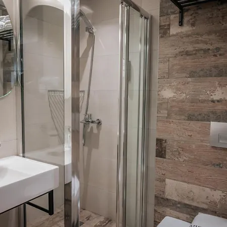 Aparthotel Elizabeth Queen Luxury 3*