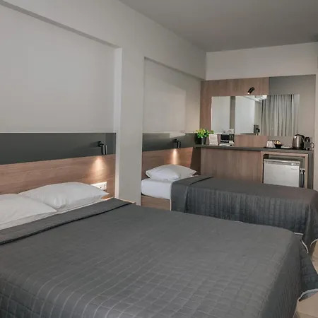 מלון דירות Elizabeth Queen Luxury 4*