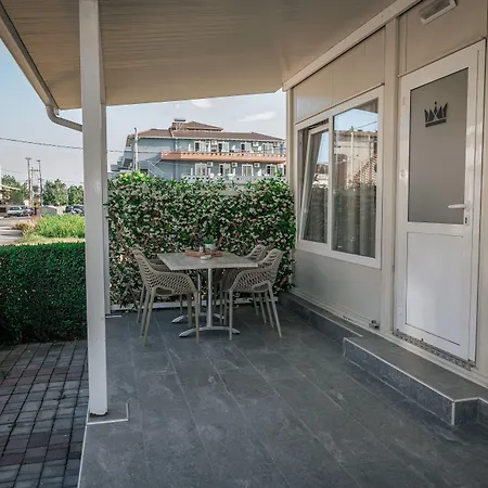 Hotel apartamentowy Elizabeth Queen Luxury