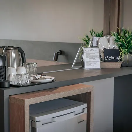 Aparthotel Elizabeth Queen Luxury Paralía