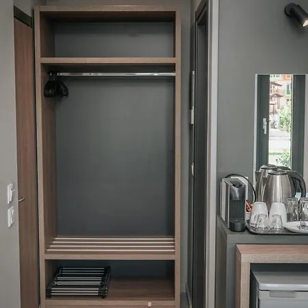 Elizabeth Queen Luxury 4* Paralia Katerinis