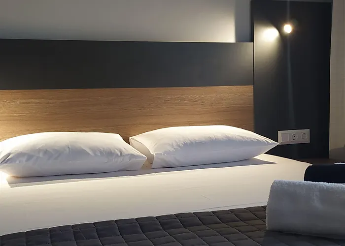 شقة فندقية Elizabeth Queen Luxury 4*